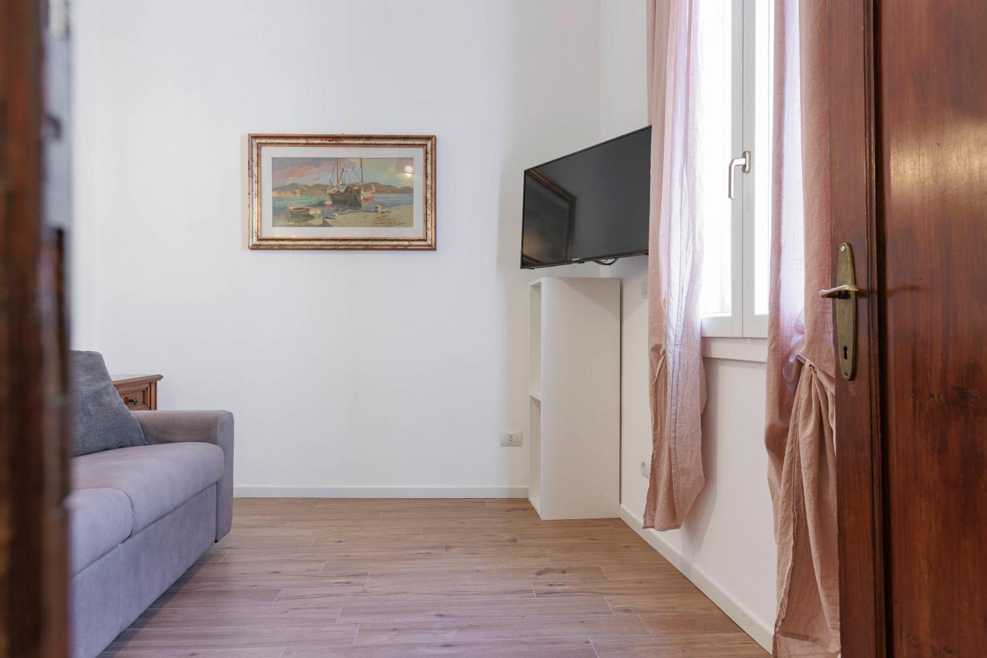Santa Croce Elegant Apartment Florença Exterior foto